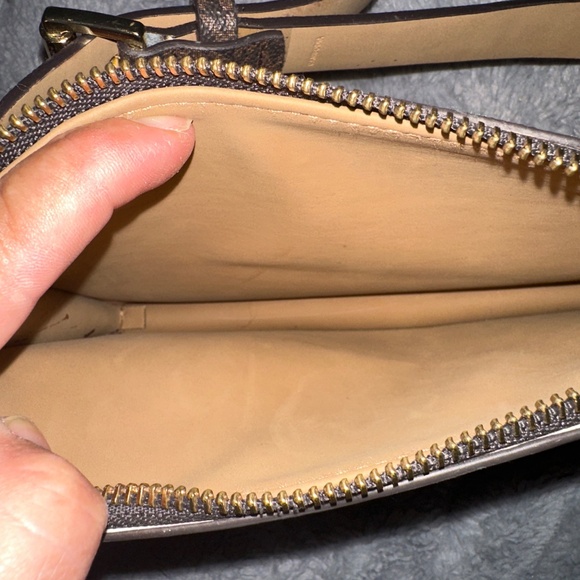 Michael Kors belt bag - Picture 5 of 6